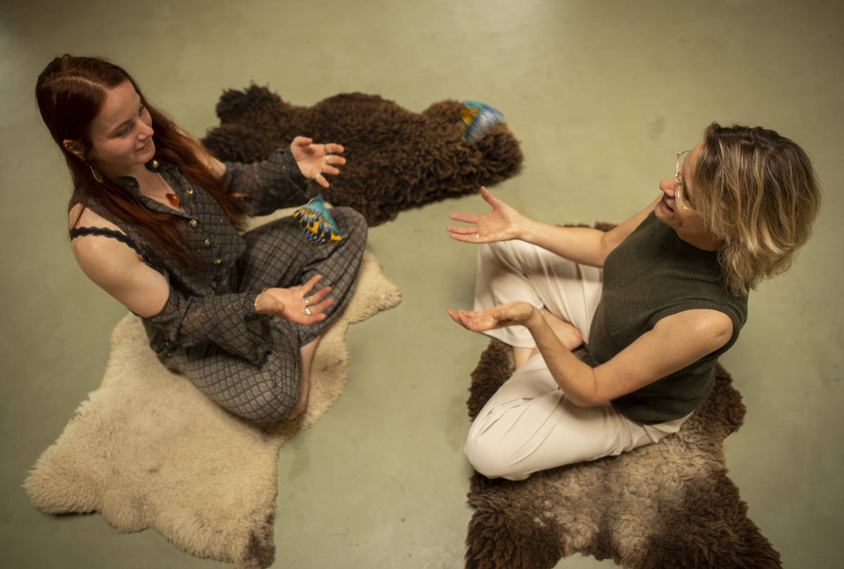 Pittenzakjes overgooien - dans en muziek in het onderwijs